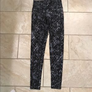 Athleta chatarunga leggings xs